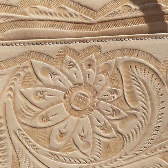 VINTAGE Hand Tooled Mexican Leather Purse Handbag Tan Floral 11" x 8" x 5" - Picture 8 of 16